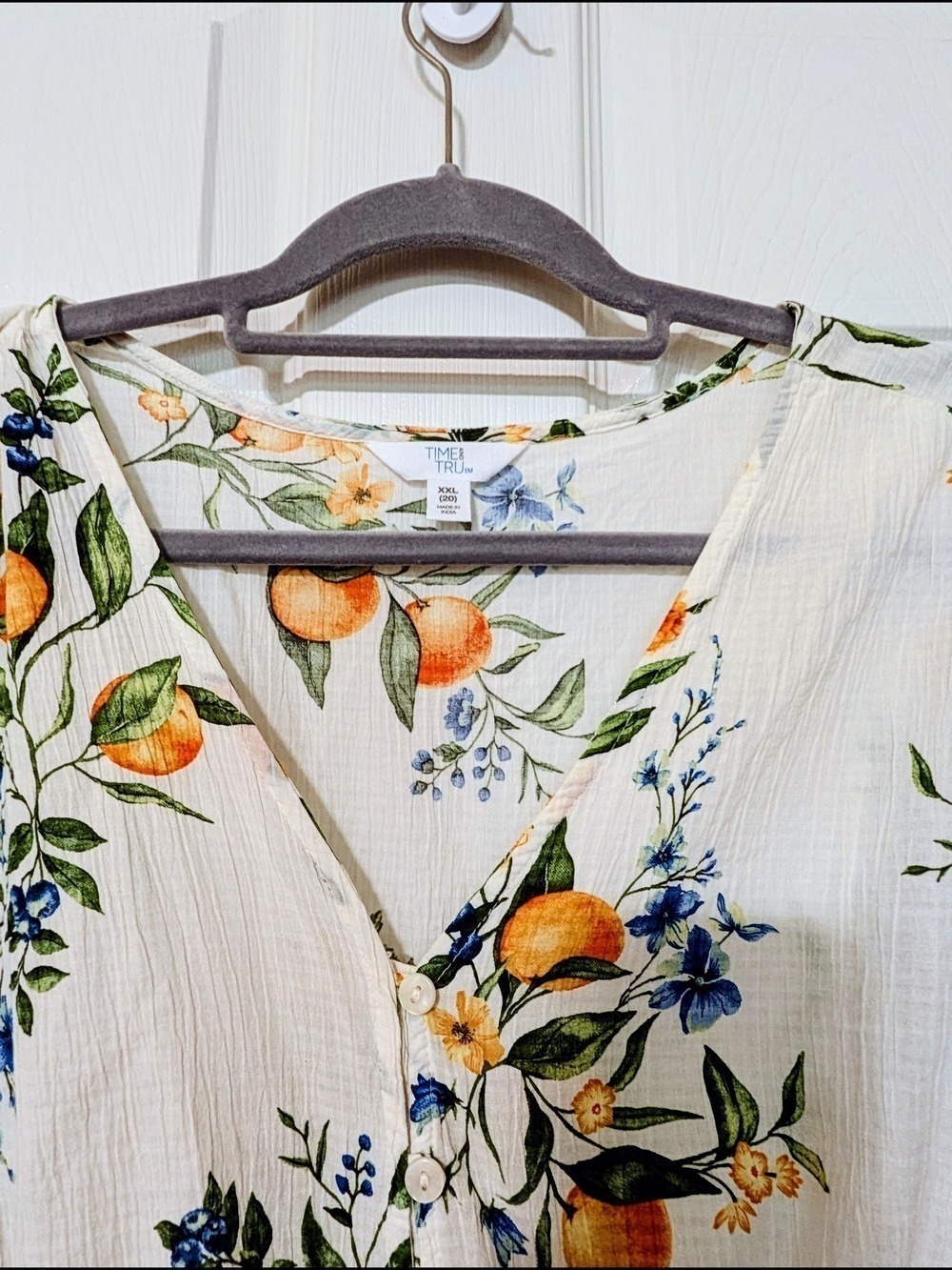 Cream Floral Blouse by Time and Tru - Picture 4 of 7